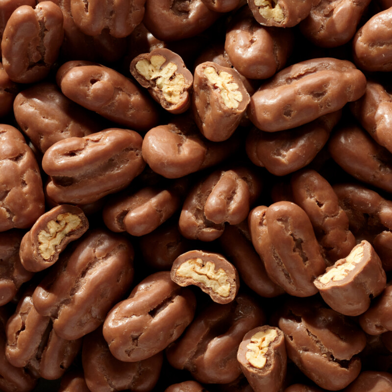 Pecan in Milk Chocolate