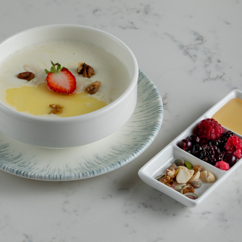 Semolina porridge with coconut milk