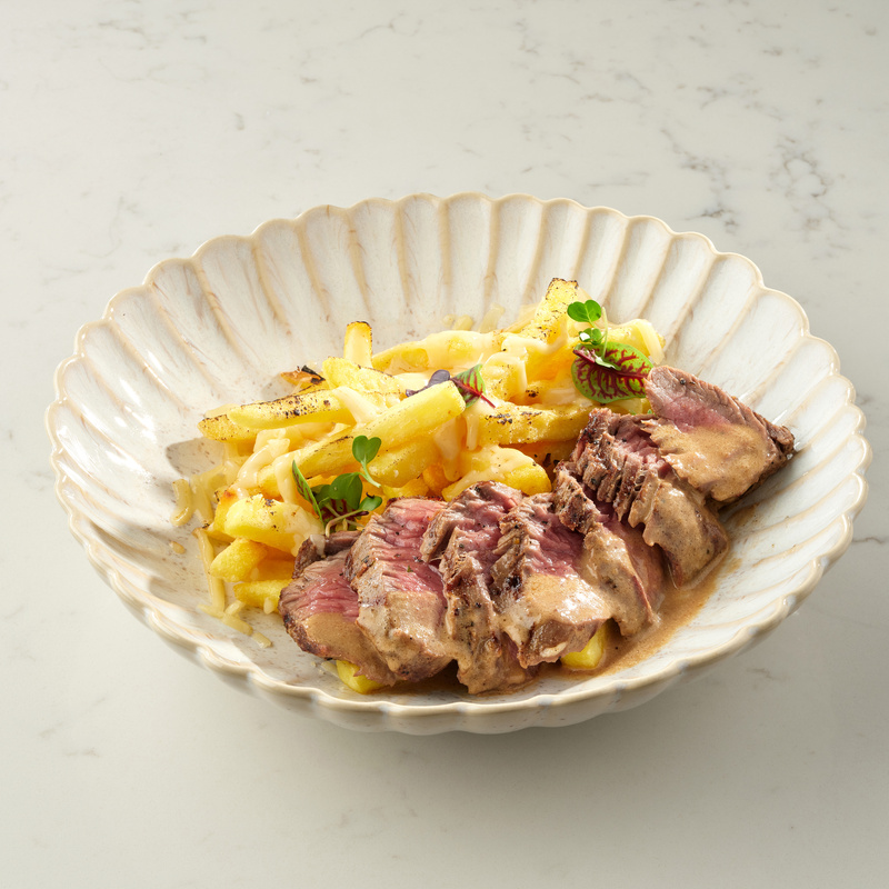 Бон-стейк с картофелем фри