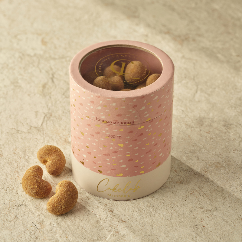 Asal urvoqli karamel bilan qoplangan keshyu