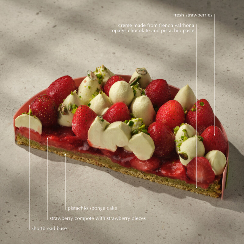 Торт "Фисташка-клубника"